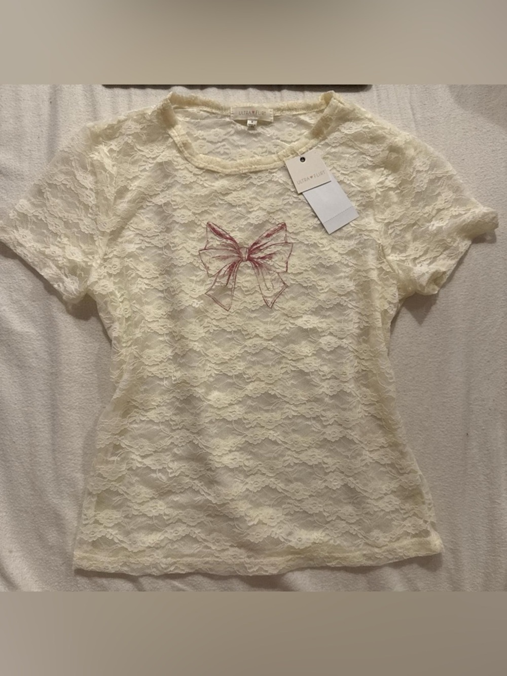 NWT Ultra Flirt Cream Lace Short Sleeve Top with Pink Bow Accent